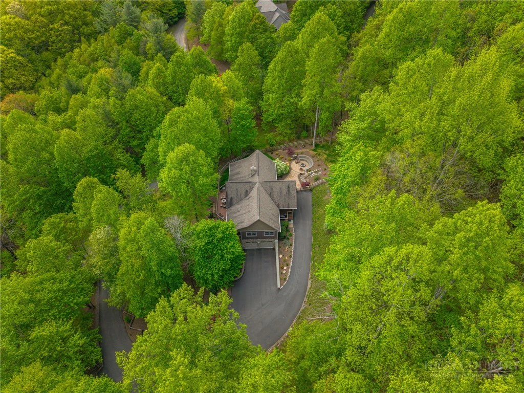 Image number 21 for the current listing