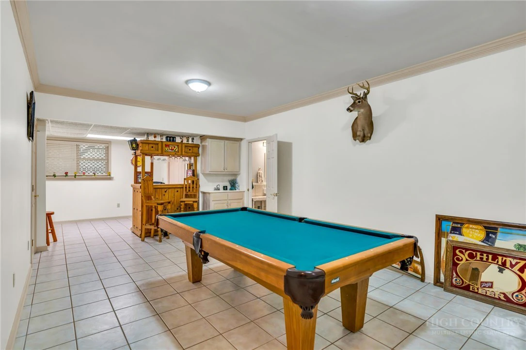 Image number 18 for the current listing