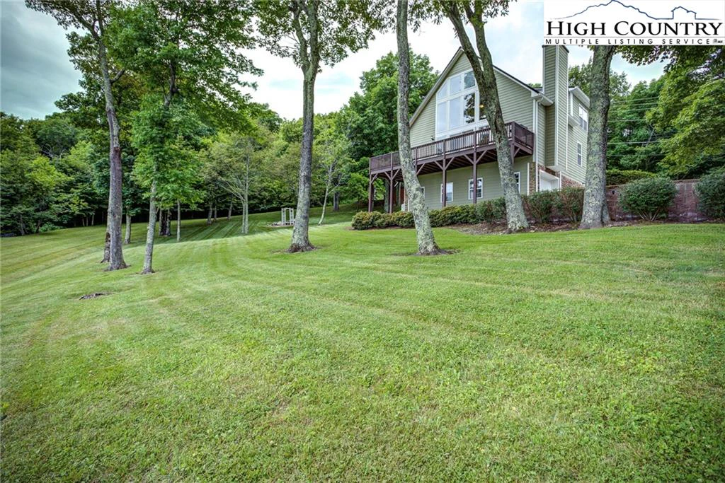 Image number 2 for the current listing