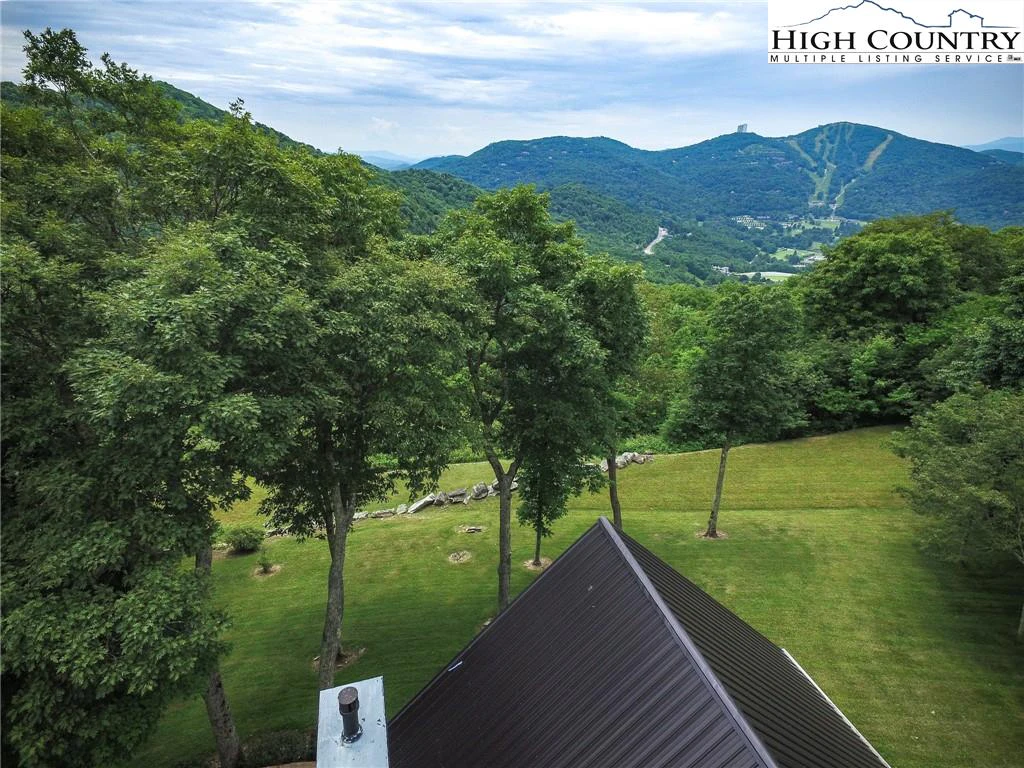 Image number 20 for the current listing