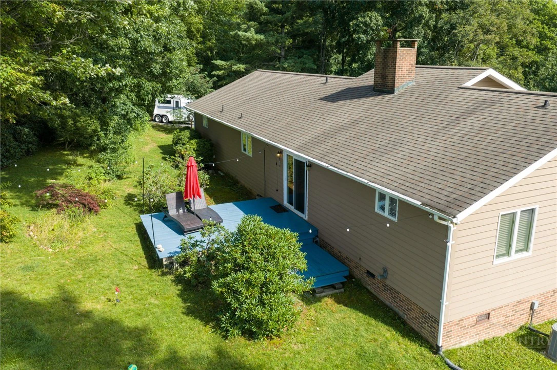 Image number 4 for the current listing