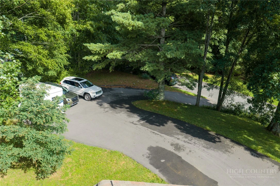 Image number 7 for the current listing