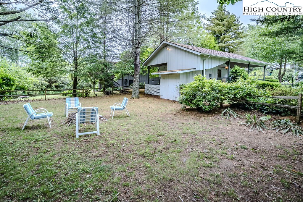 Image number 20 for the current listing