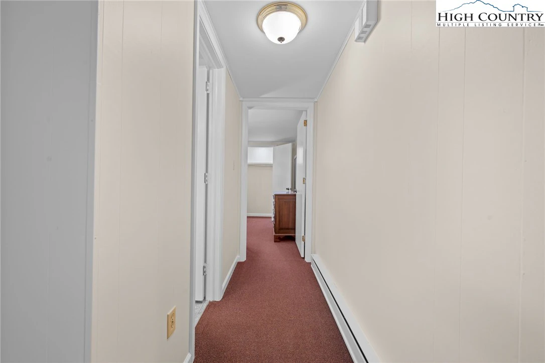 Image number 15 for the current listing
