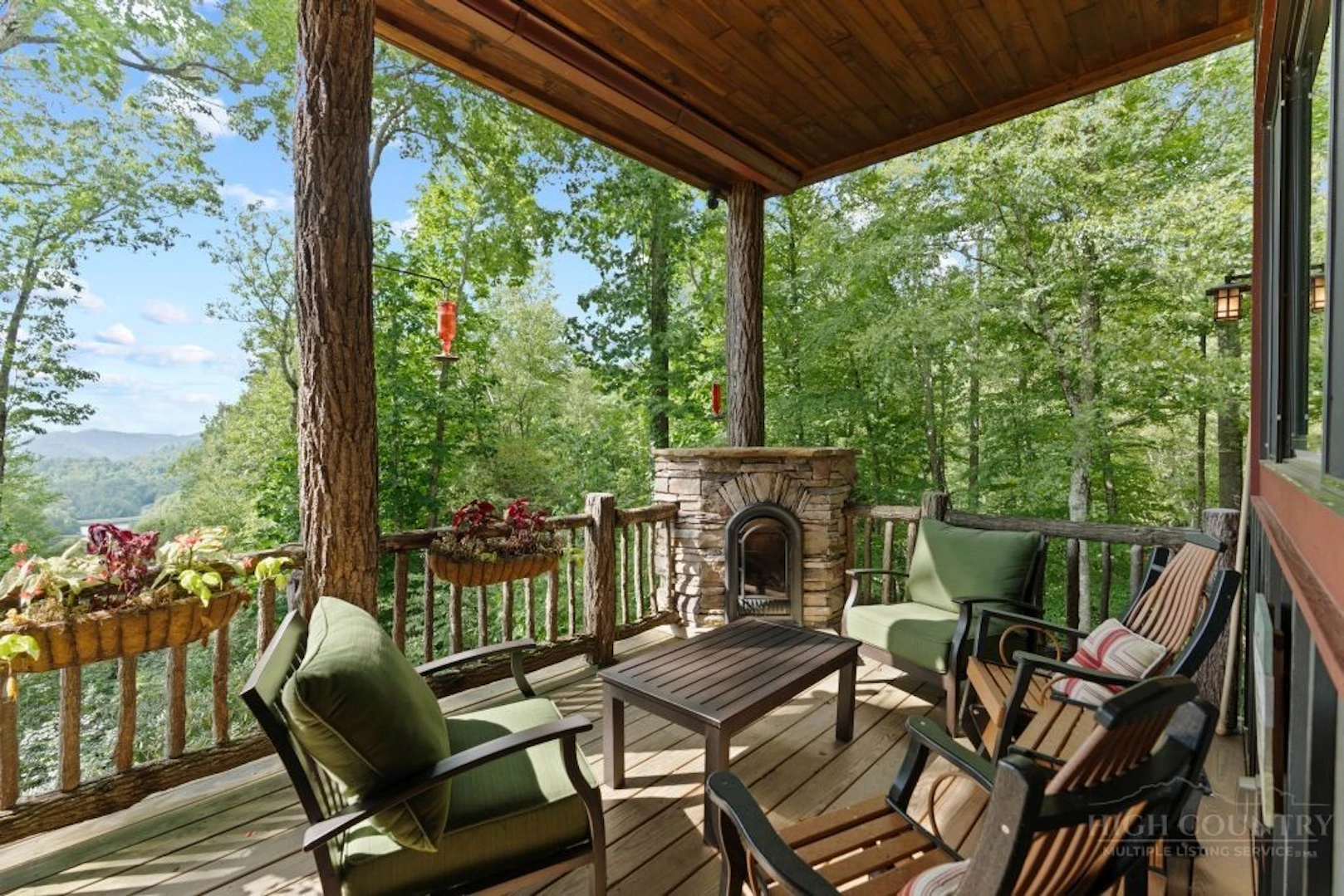 Image number 10 for the current listing