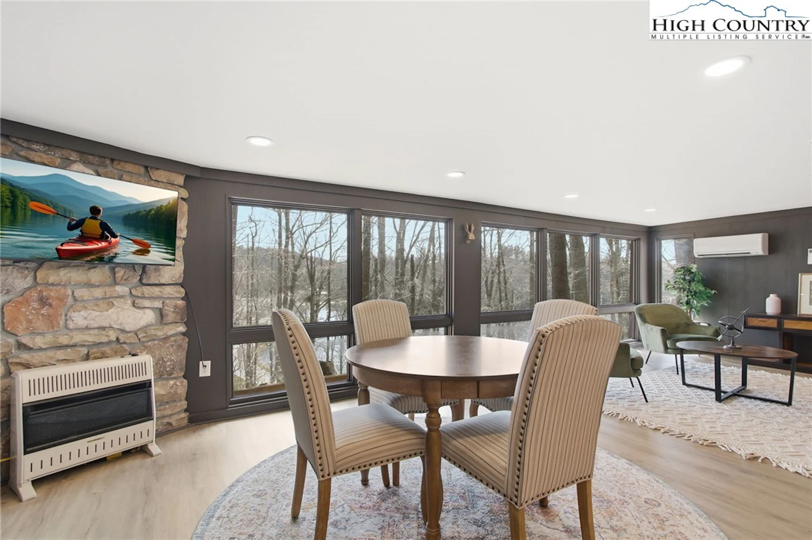 Image number 10 for the current listing