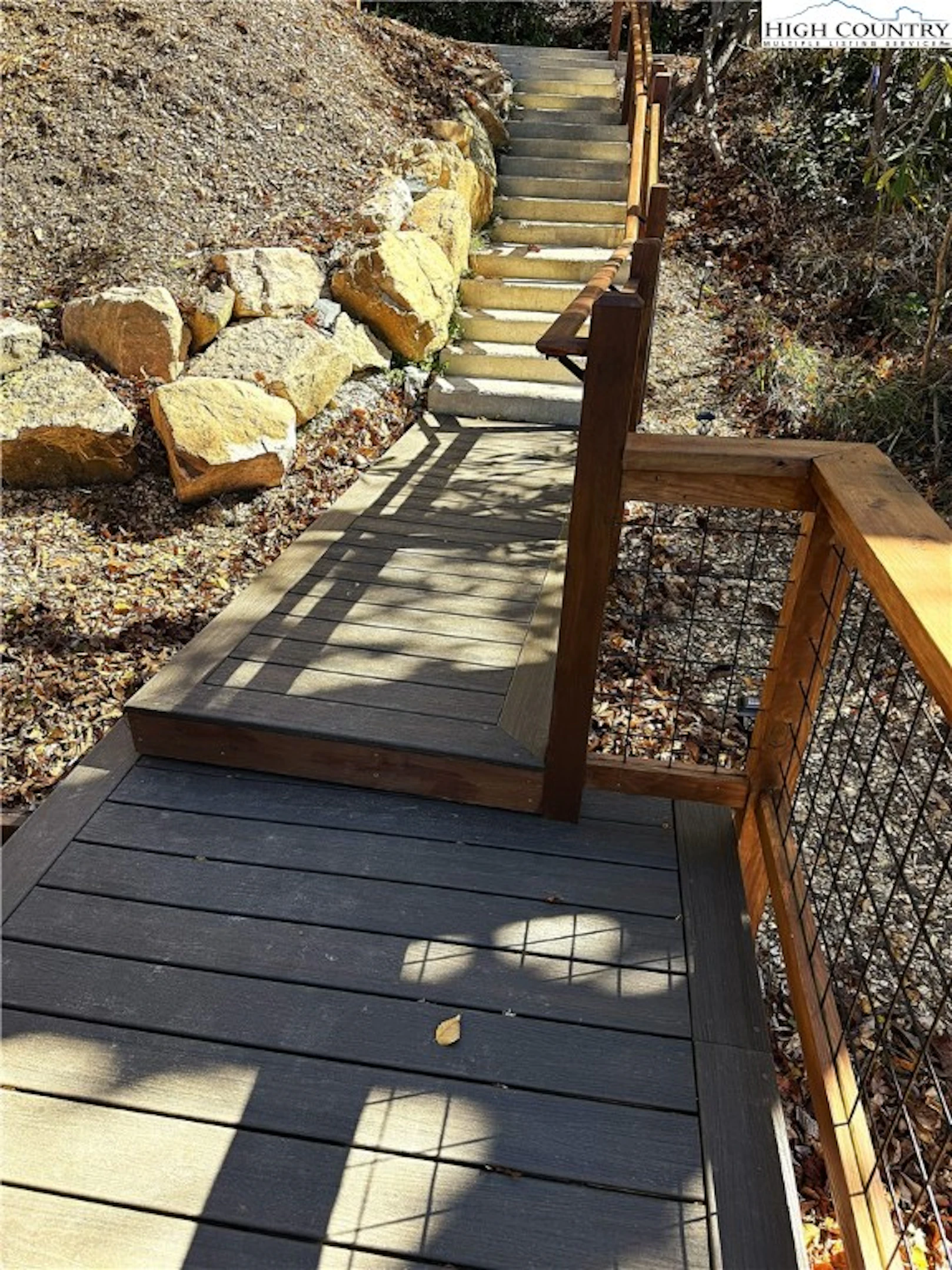 Image number 8 for the current listing