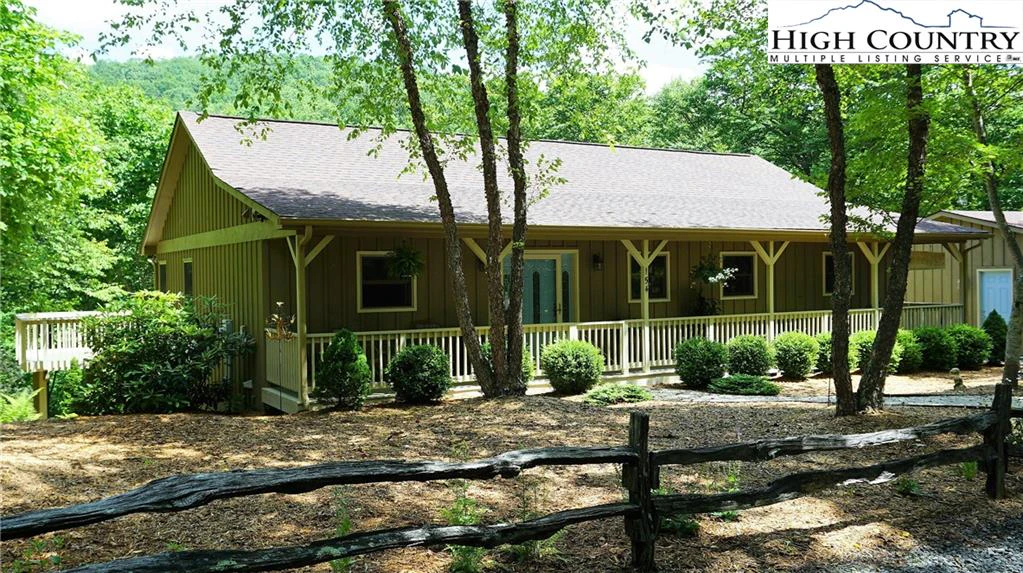 Image number 1 for the current listing