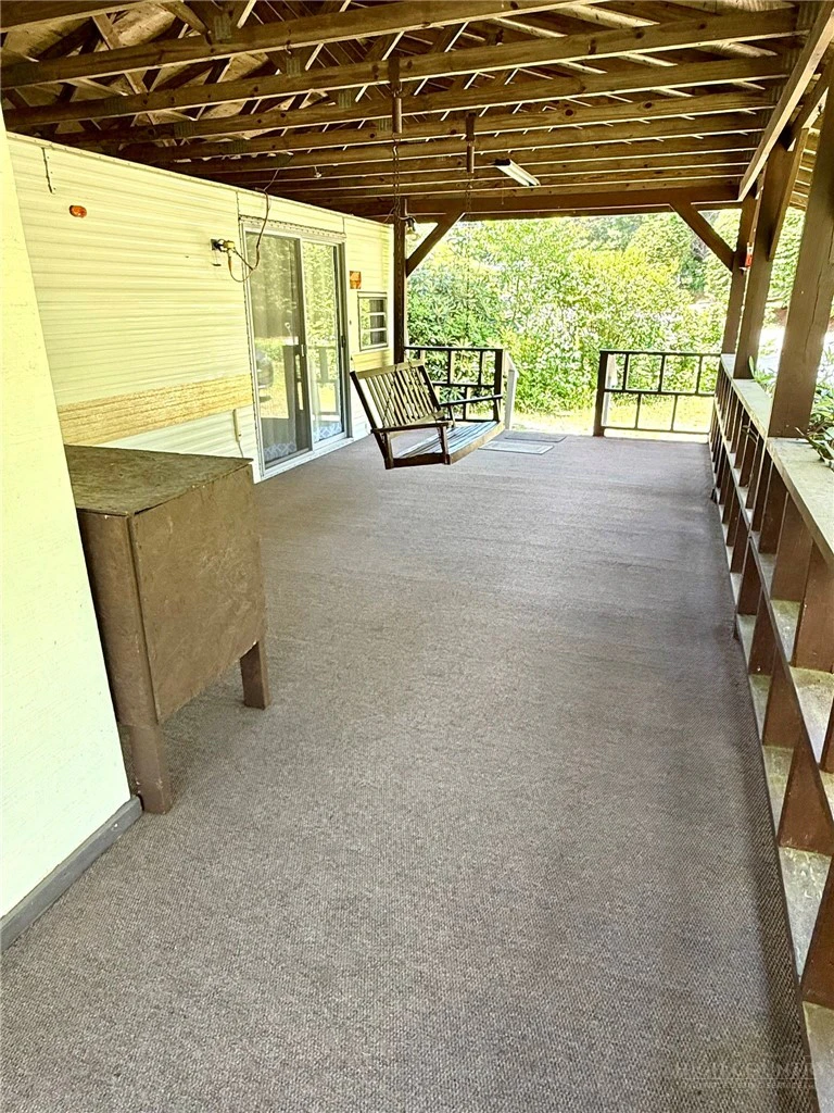 Image number 3 for the current listing
