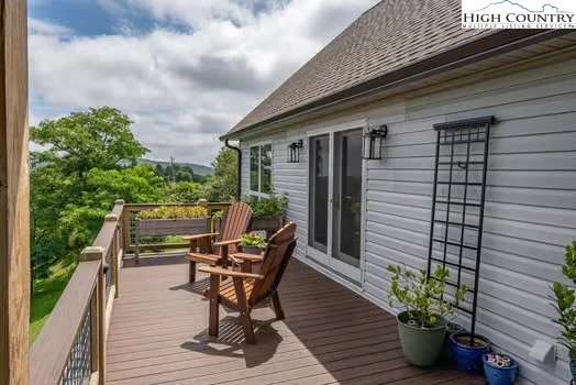 Image number 4 for the current listing