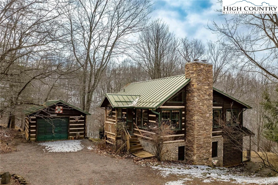 Image number 2 for the current listing