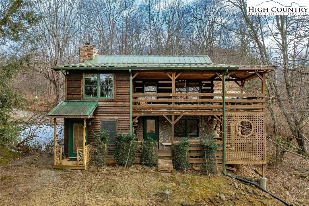 Image number 15 for the current listing