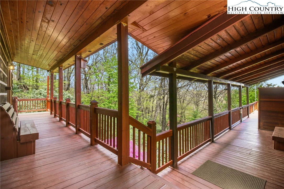 Image number 6 for the current listing