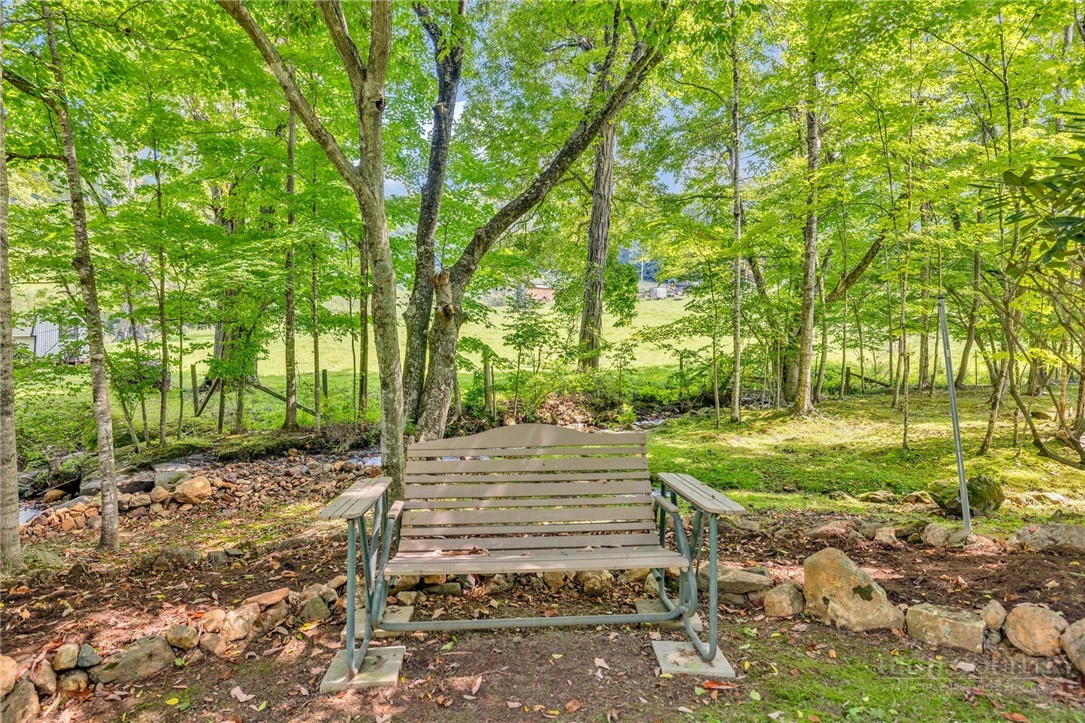 Image number 10 for the current listing