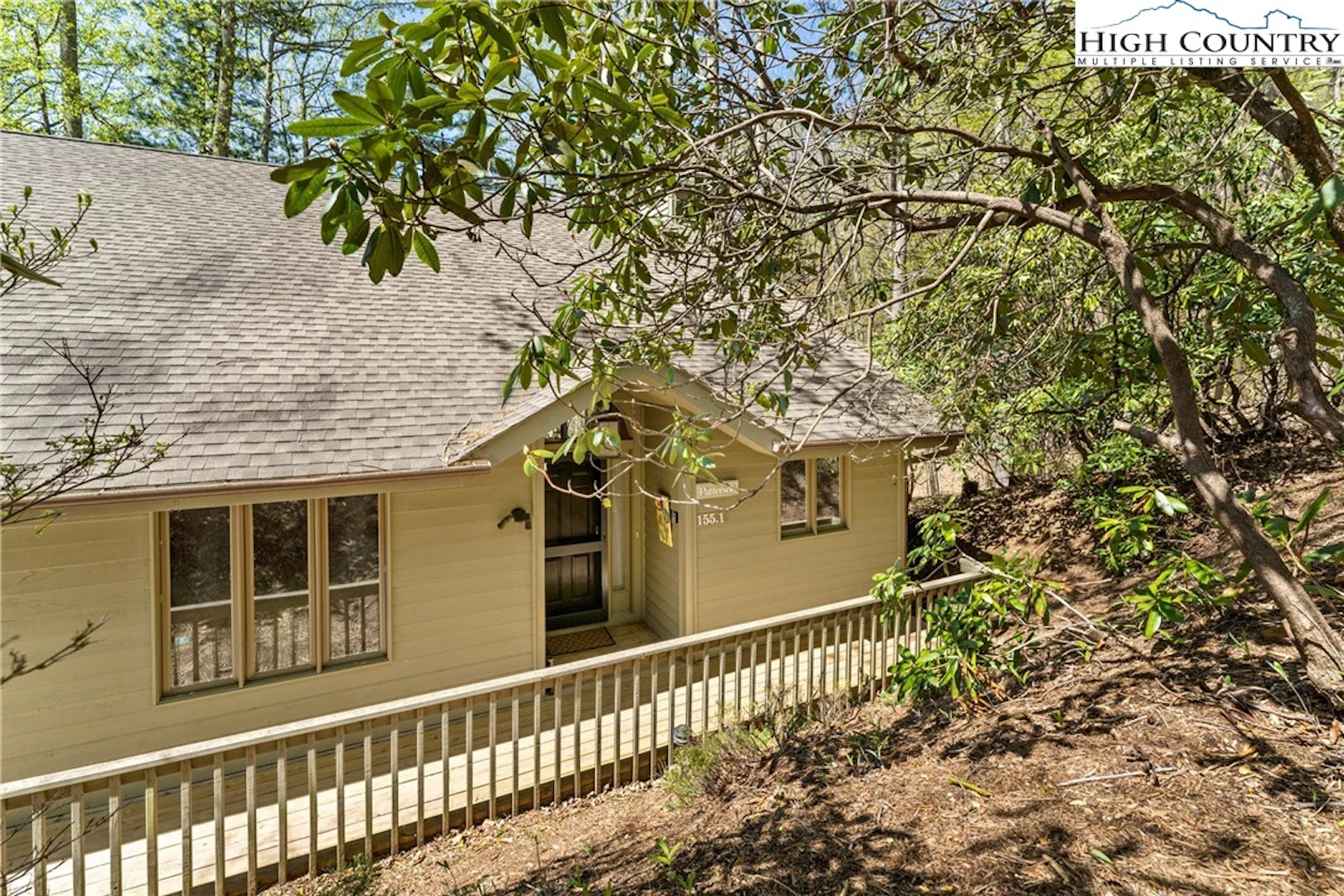 Image number 2 for the current listing