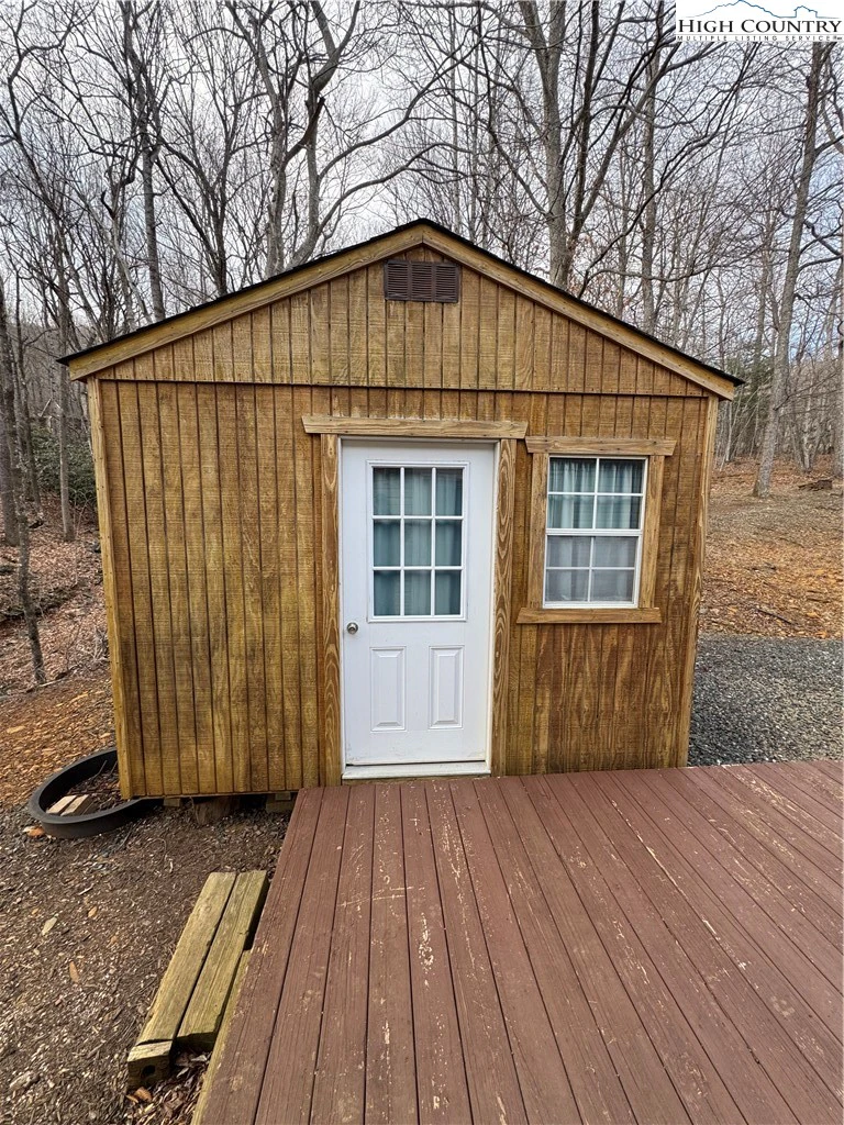 Image number 4 for the current listing