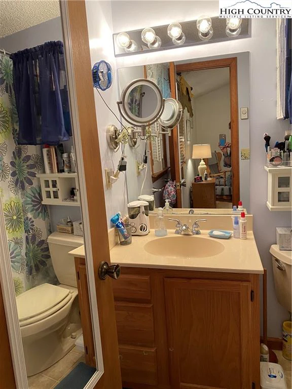 Image number 11 for the current listing
