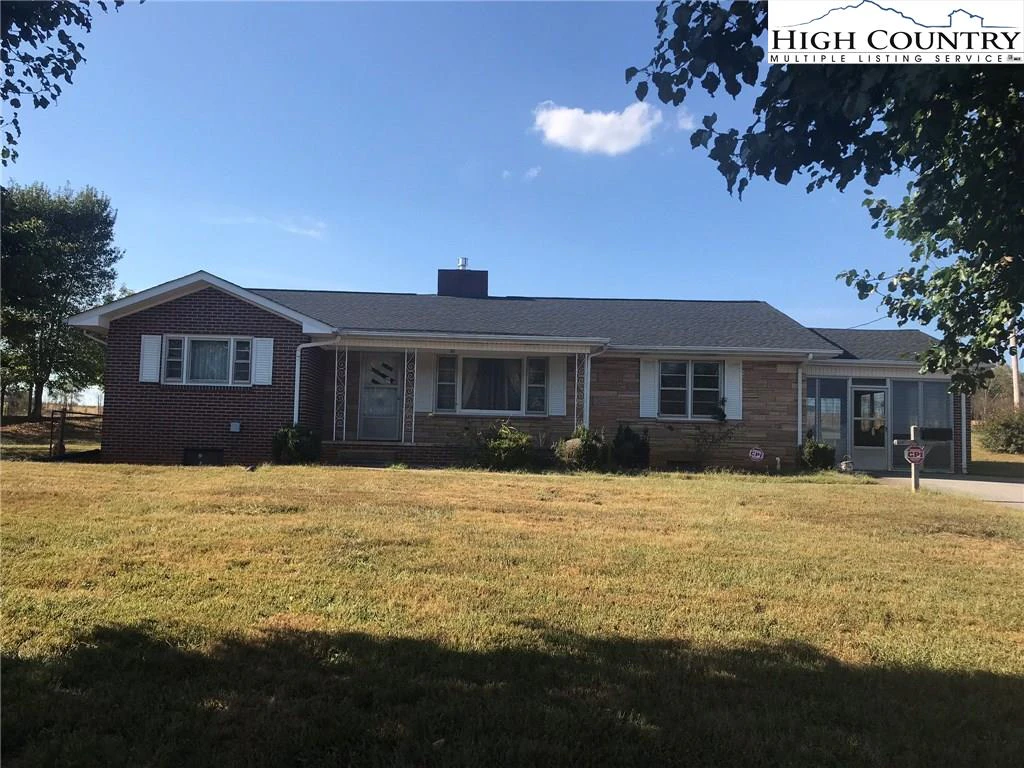 Image number 1 for the current listing