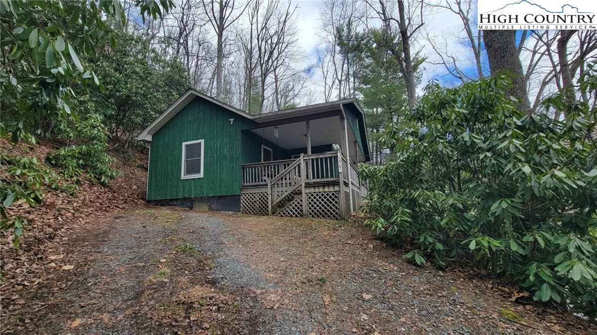 Image number 4 for the current listing