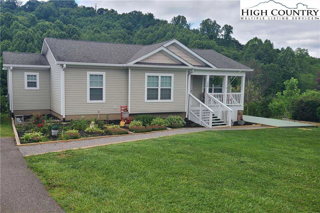 Image number 1 for the current listing