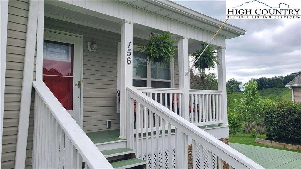 Image number 20 for the current listing