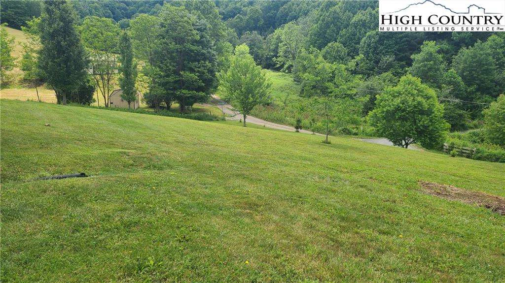 Image number 18 for the current listing