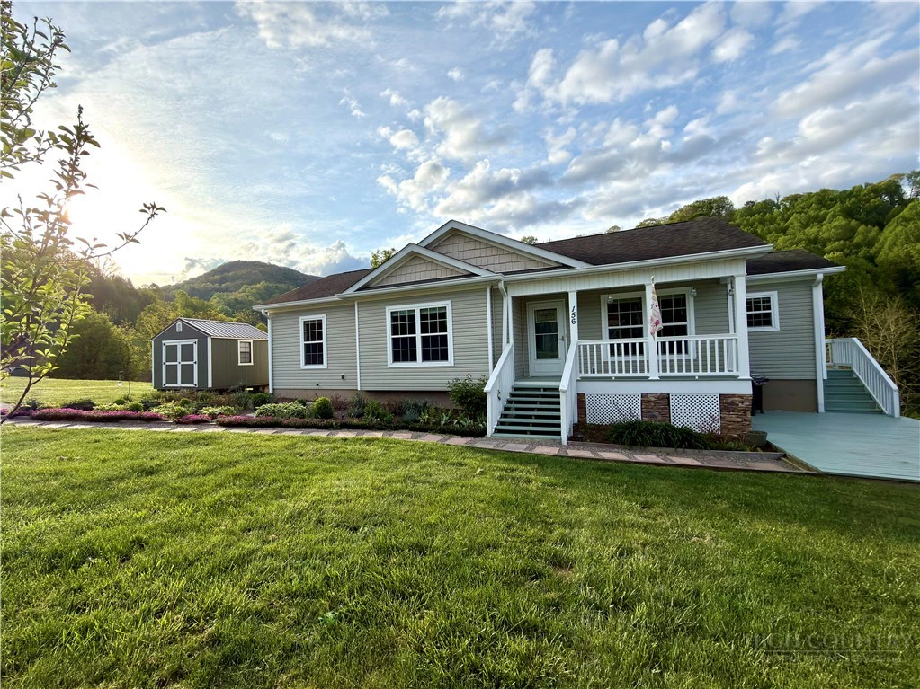 Image number 1 for the current listing