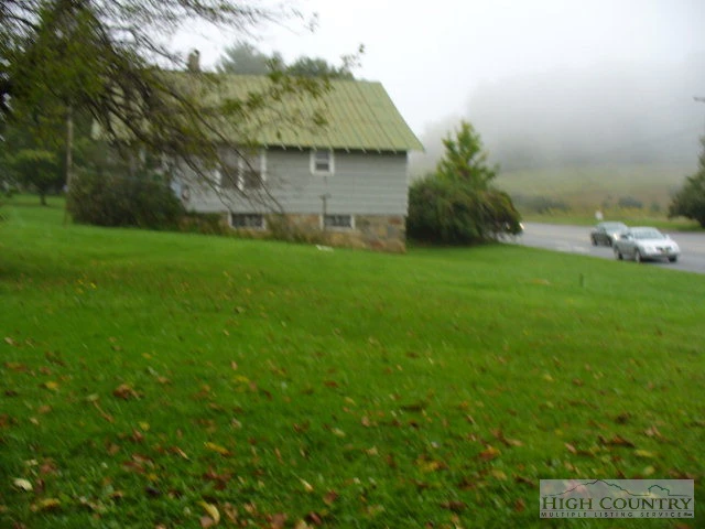 Image number 10 for the current listing