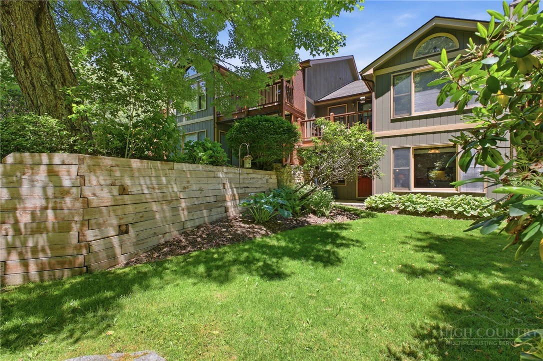 Image number 3 for the current listing