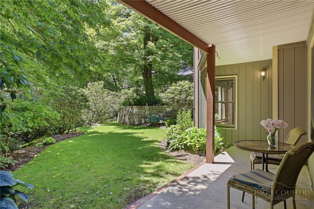 Image number 6 for the current listing