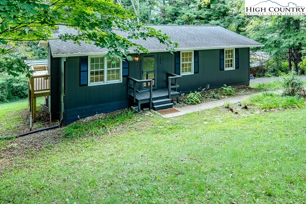 Image number 18 for the current listing