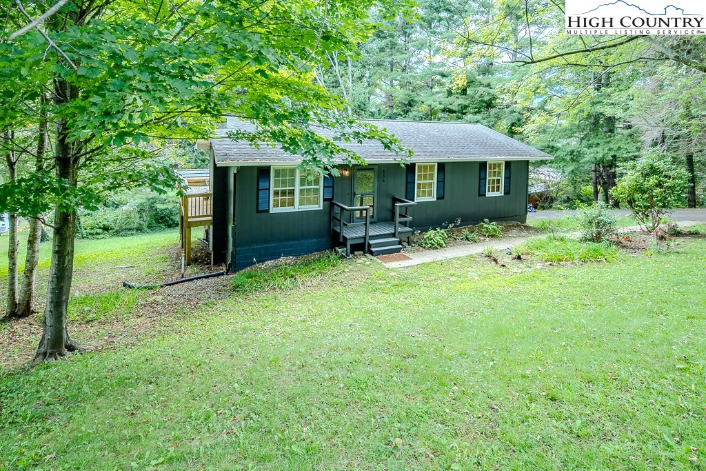 Image number 19 for the current listing