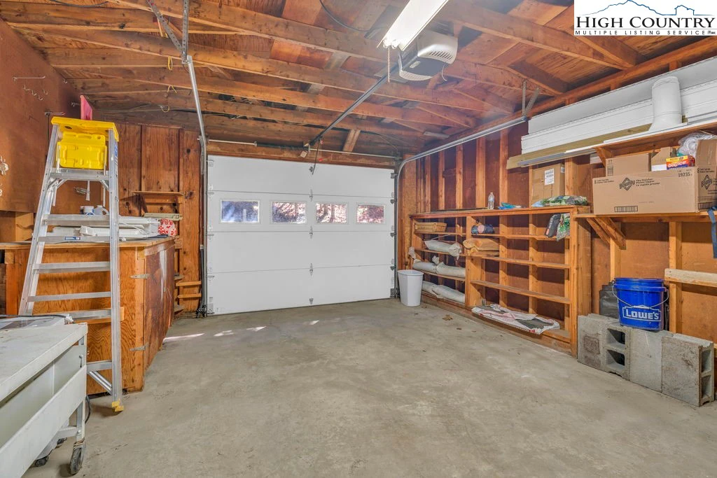 Image number 7 for the current listing