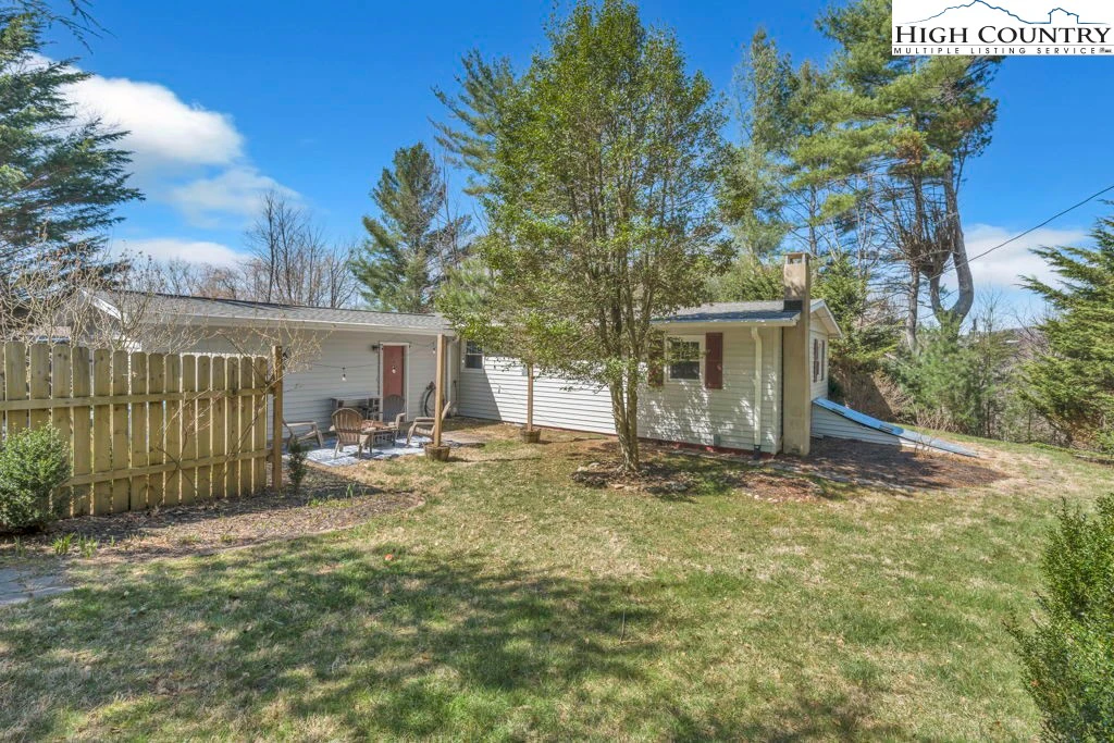 Image number 21 for the current listing