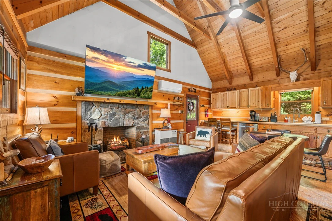 Image number 6 for the current listing