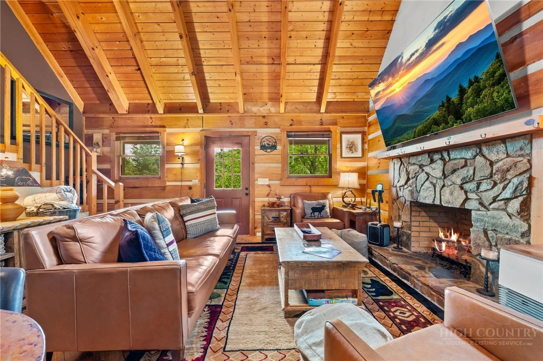 Image number 7 for the current listing