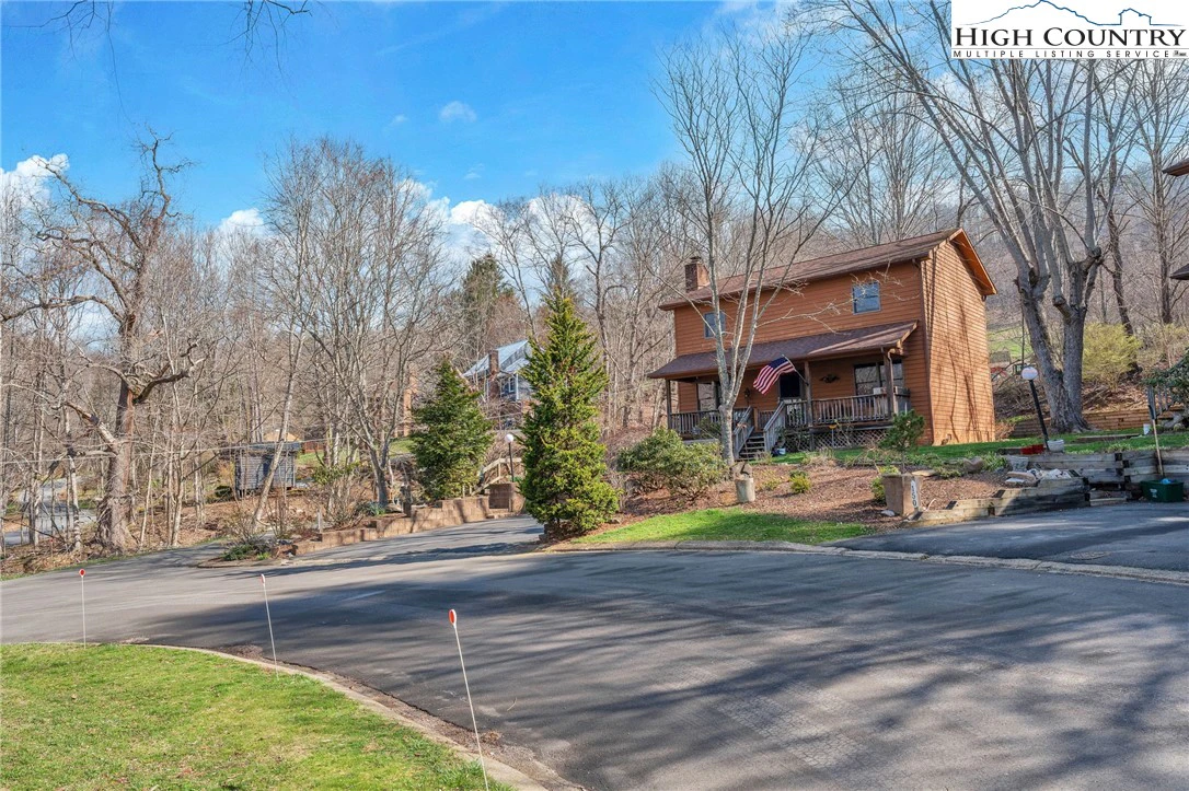 Image number 5 for the current listing