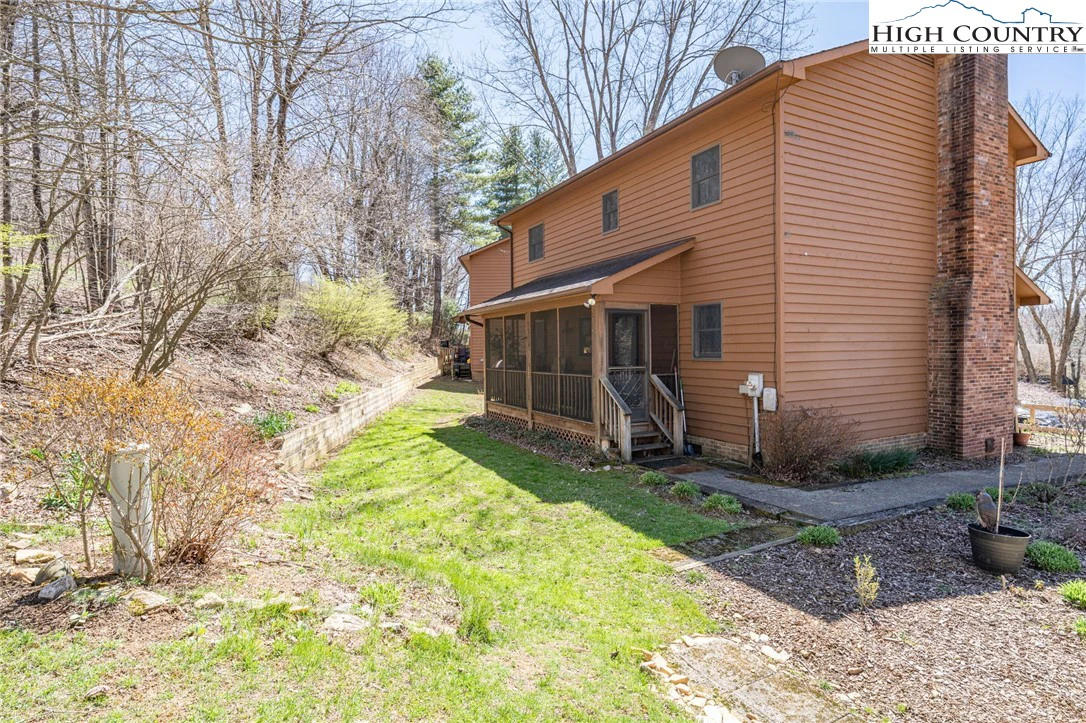 Image number 8 for the current listing