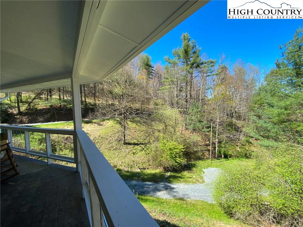Image number 20 for the current listing