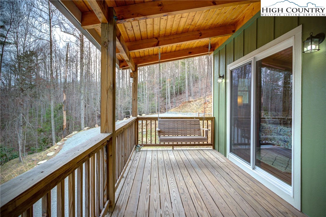 Image number 10 for the current listing