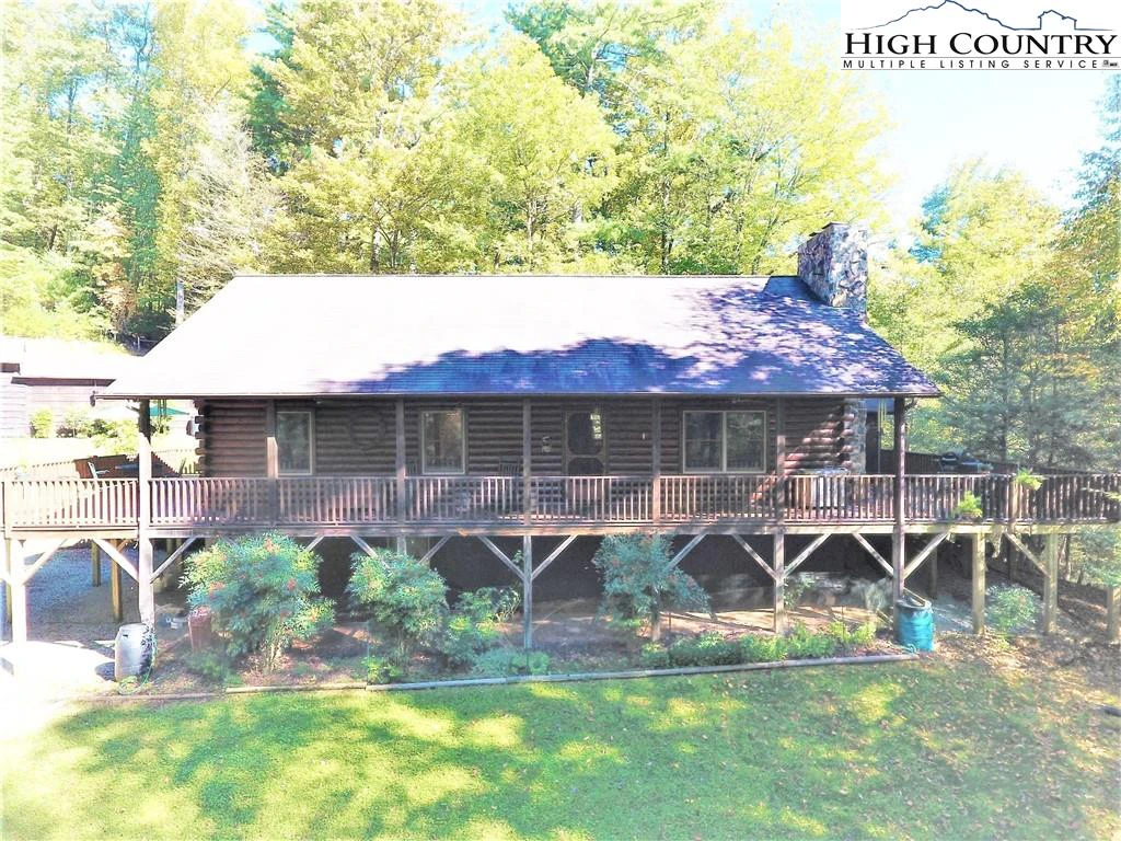 Image number 1 for the current listing