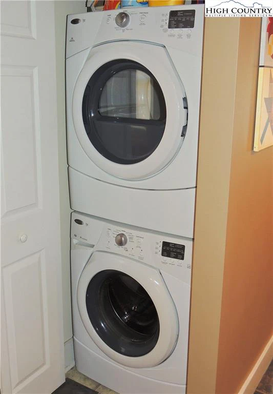 Image number 5 for the current listing