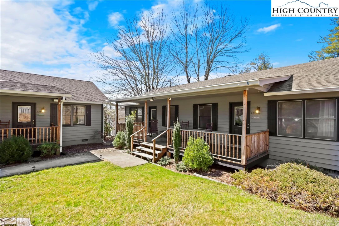 Image number 2 for the current listing