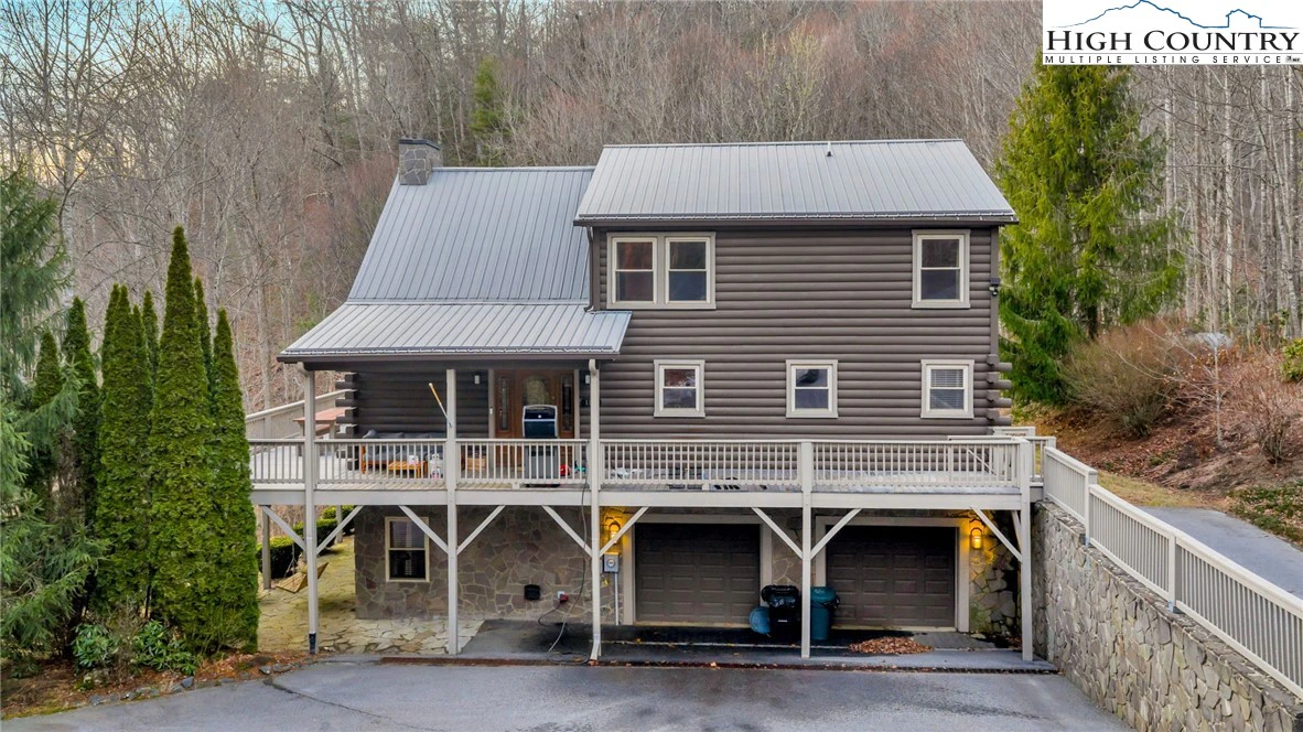 Image number 19 for the current listing
