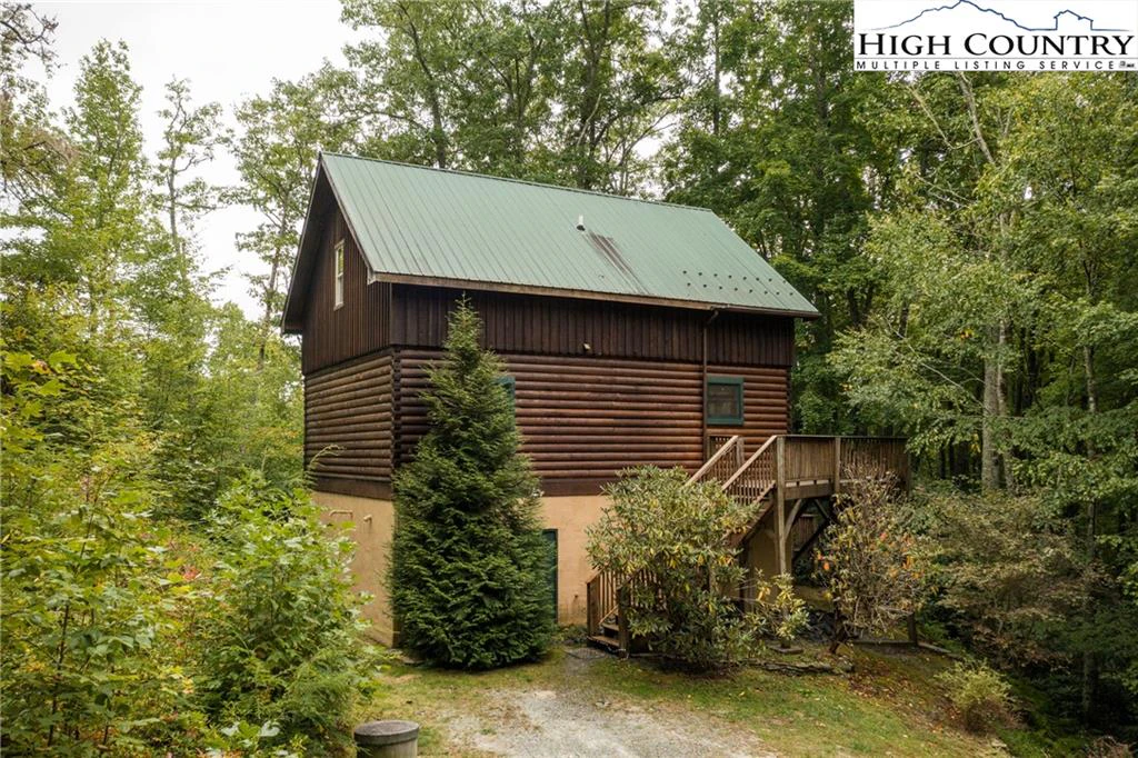 Image number 2 for the current listing