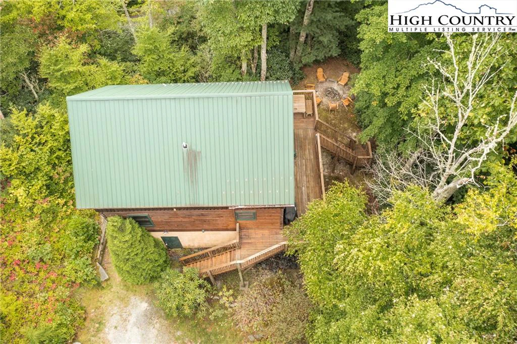 Image number 14 for the current listing
