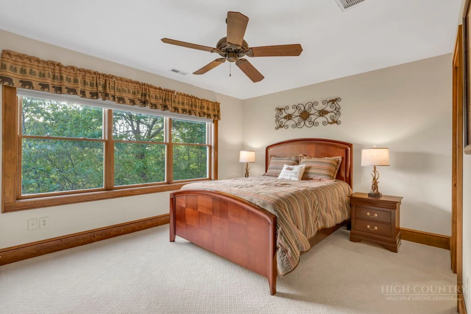 Image number 12 for the current listing