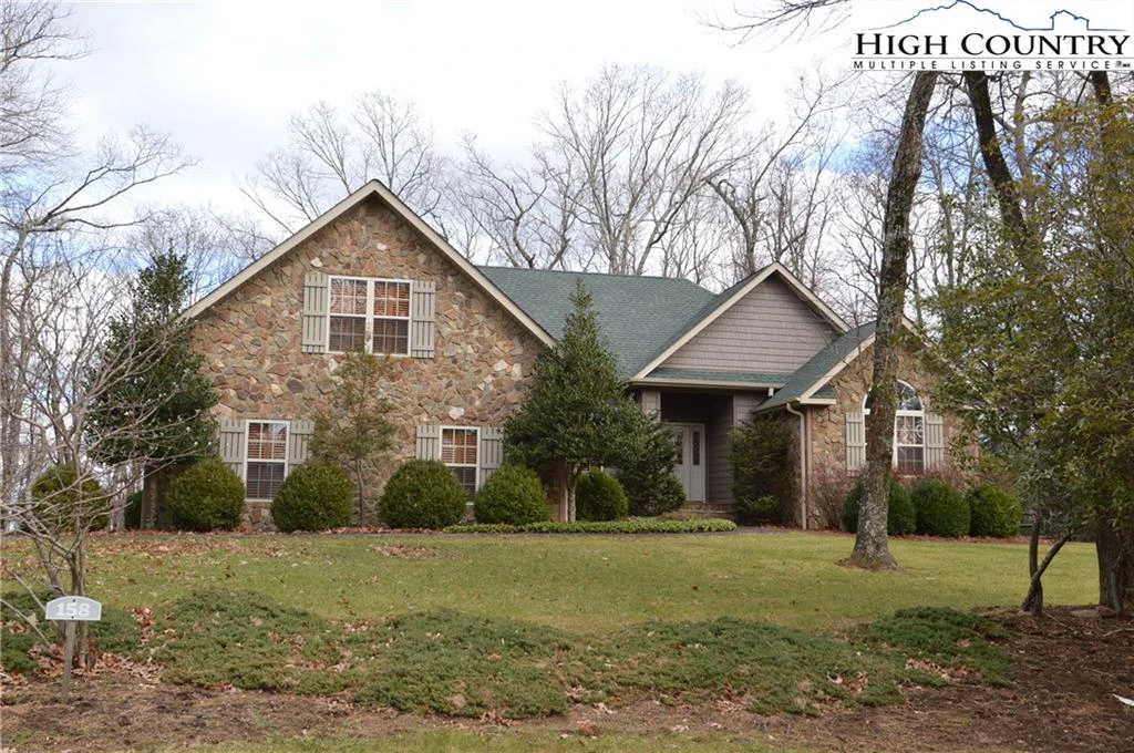 Image number 1 for the current listing