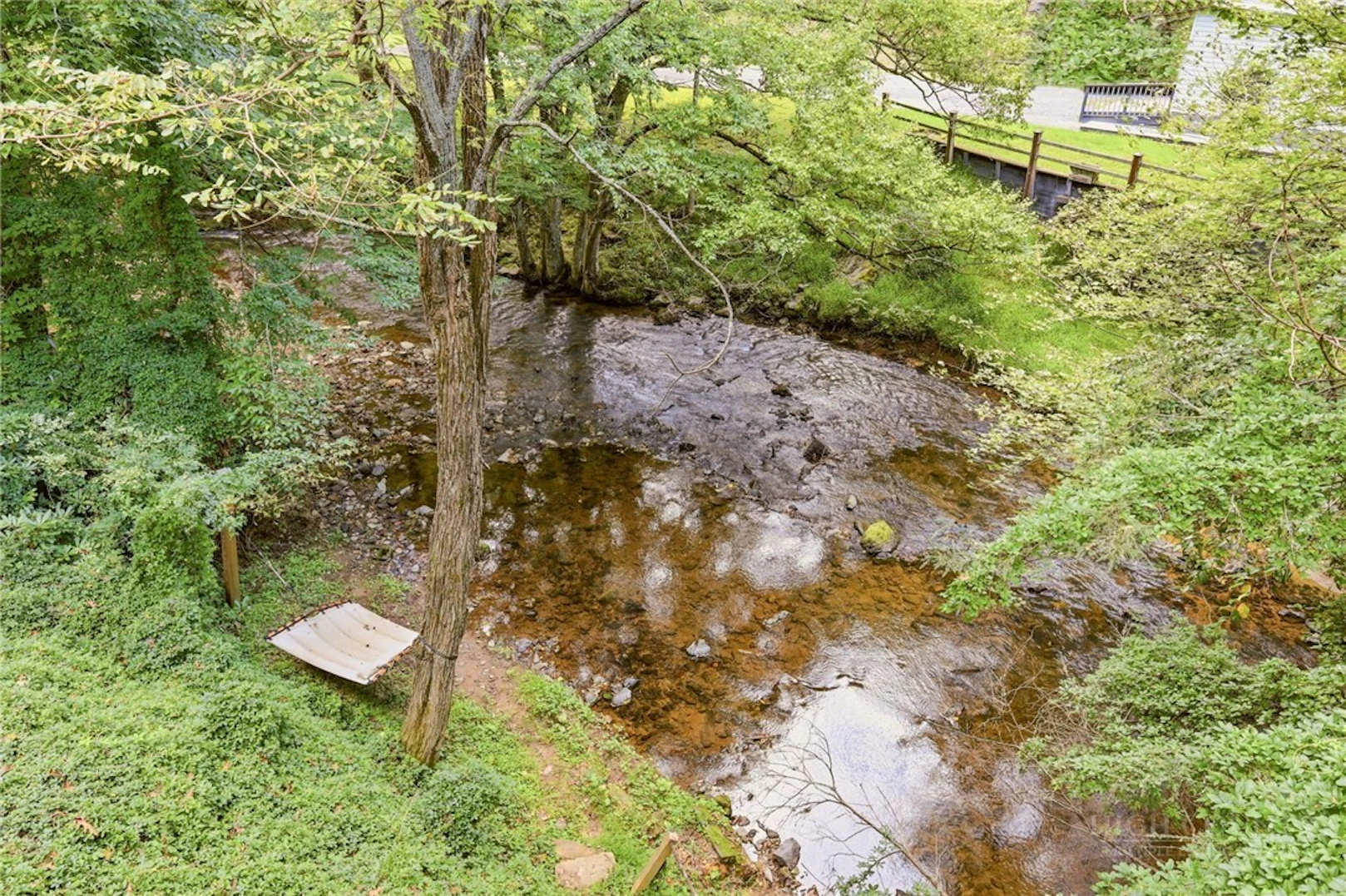 Image number 7 for the current listing