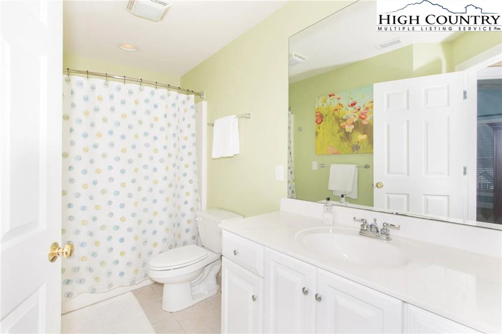 Image number 12 for the current listing
